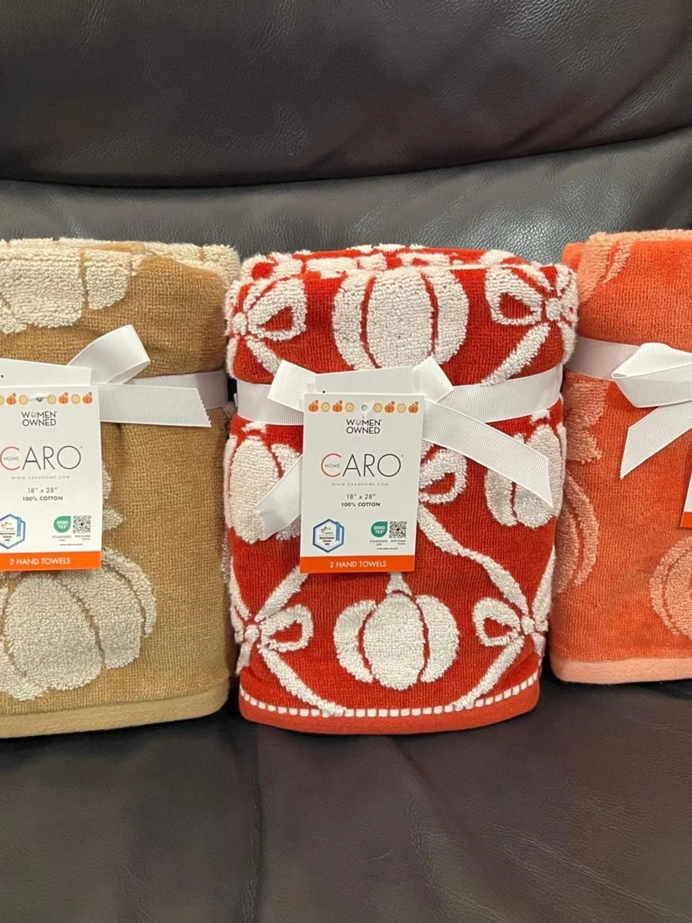 Thanksgiving CARO HOME Pumpkin Hand Towels (2) Thanksgiving Pumpkin Towels